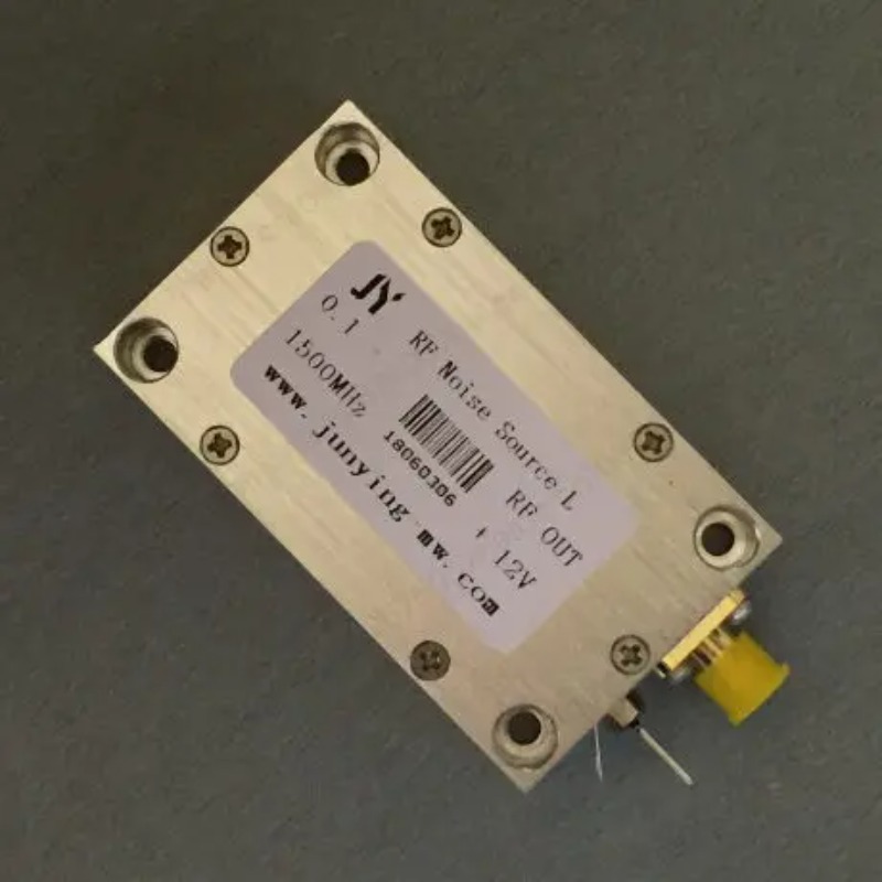 Engineering Grade RF Noise Sig - Spectrum Analyzer Tracking Generator 1.5Ghz 评论和价格